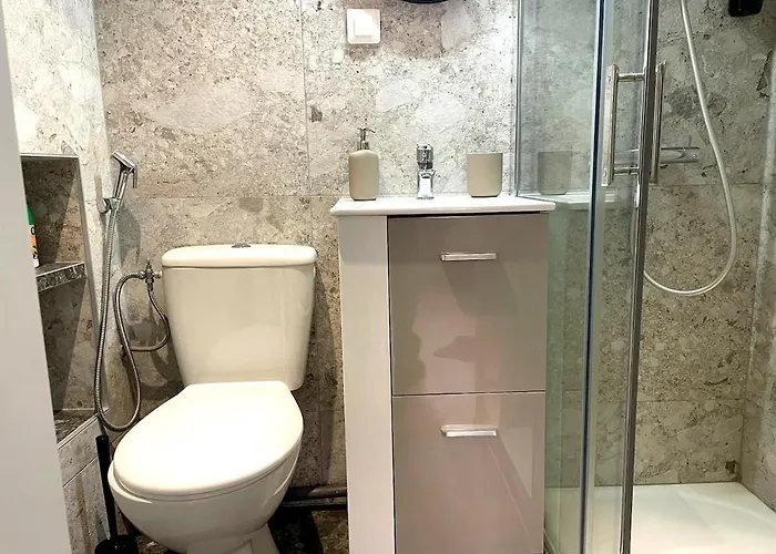 Menton, Vieille Casa Mila Мантон